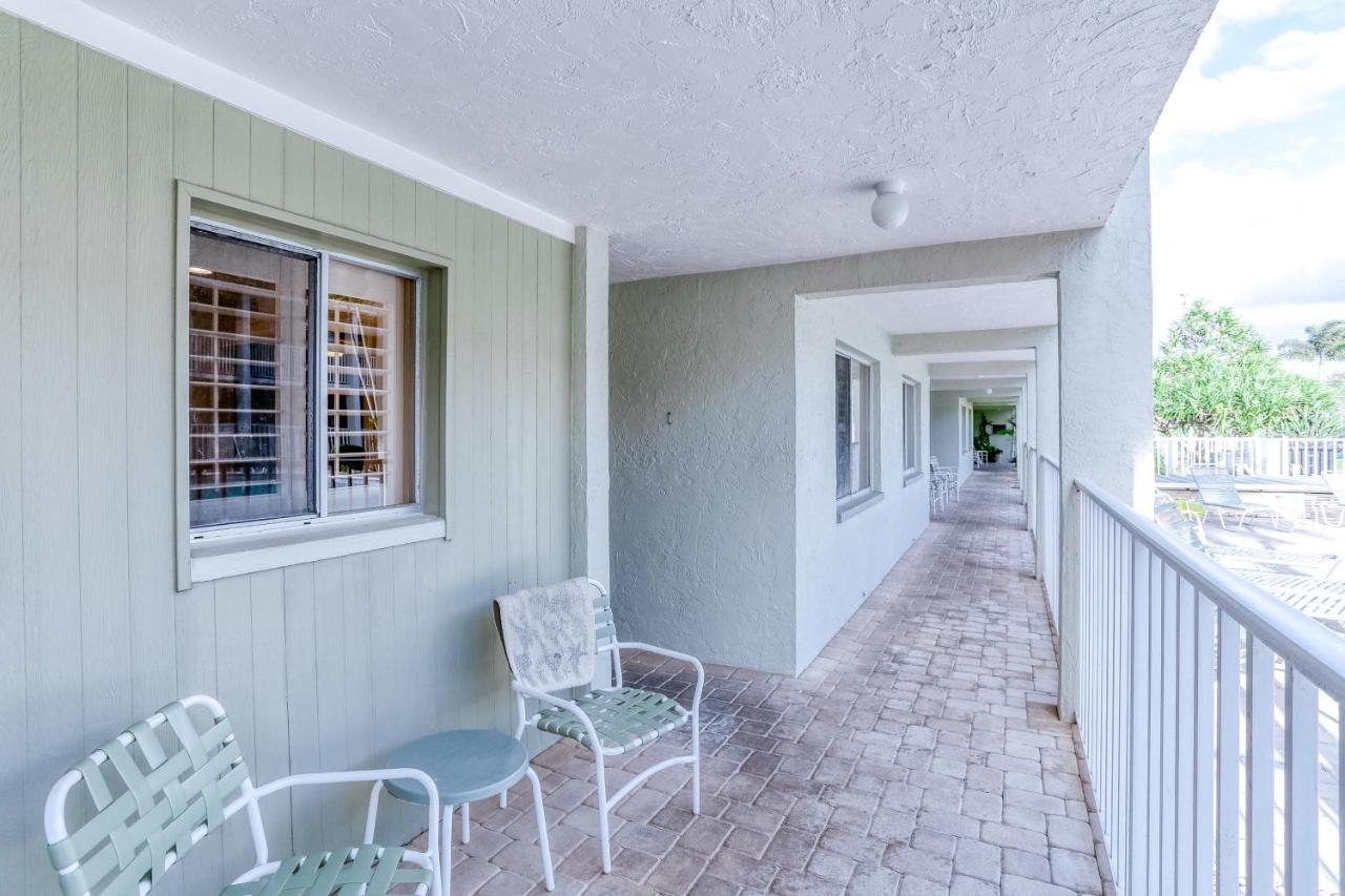 Nautilus 105 Apartment Anna Maria Exterior photo